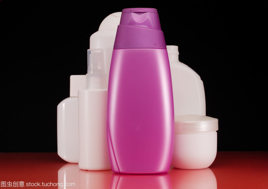 在背景上的化妝品產(chǎn)品